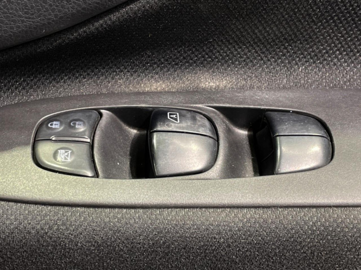 2012 Nissan Serena DBA-FC26 (UW-6a053ba3845dc)[16]