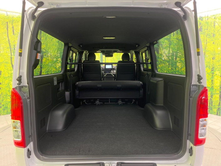 2026 Toyota Hiace Van 3DF-GDH201V (UW-6a053baa7f55b)[13]