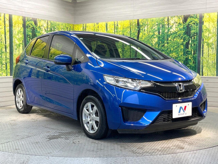 2017 Honda Fit DBA-GK3 (UW-6a053bb3a6e3d)[9]