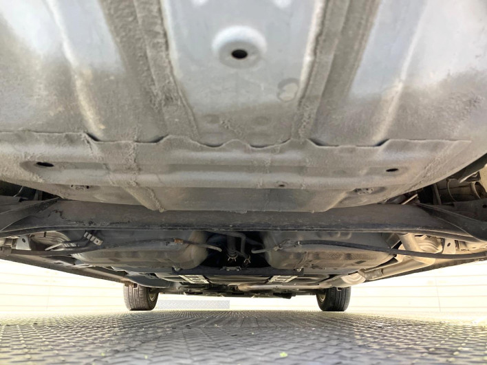 2017 Honda Fit DBA-GK3 (UW-6a053bb3a6e3d)[28]