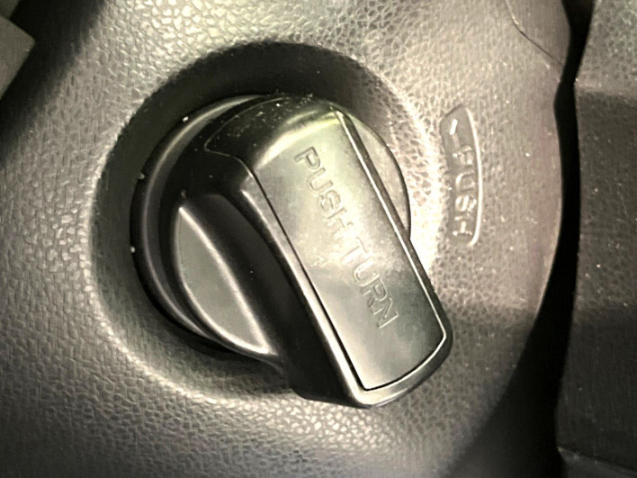 2011 Honda Fit Hybrid DAA-GP1 (UW-6a053bb4a454a)[13]