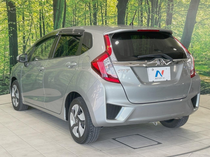 2013 Honda Fit Hybrid DAA-GP5 (UW-6a053bb5f1352)[7]