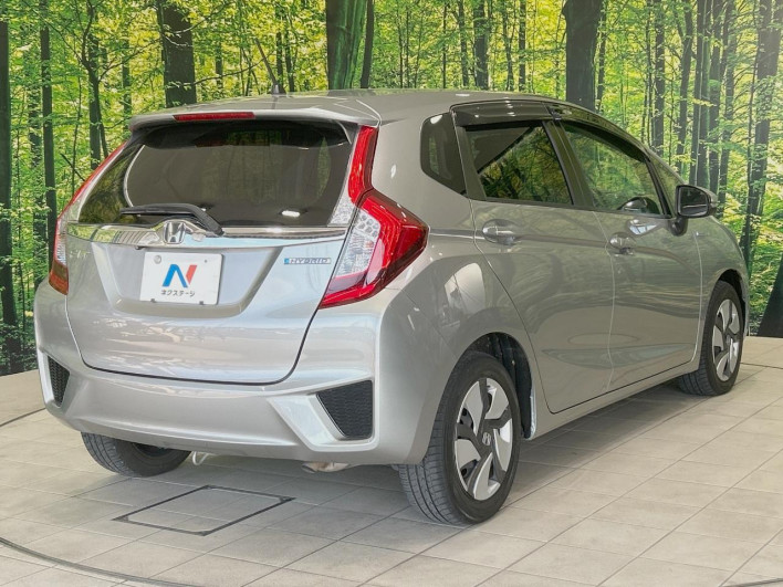 2013 Honda Fit Hybrid DAA-GP5 (UW-6a053bb5f1352)[21]