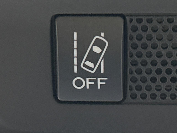 2017 Subaru XV DBA-GT7 (UW-6a053bbb0638d)[25]