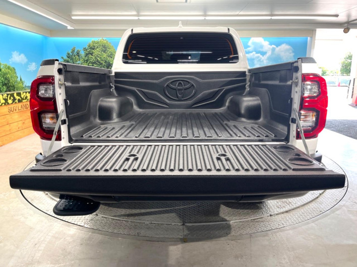 2023 Toyota Hilux 3DF-GUN125 (UW-6a053bbdcaf76)[5]