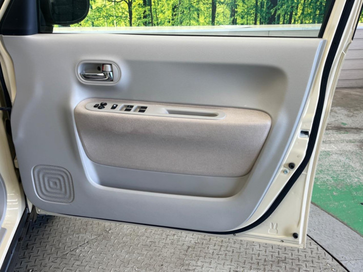 2018 Suzuki ALTO Lapin DBA-HE33S (UW-6a053bc427832)[19]