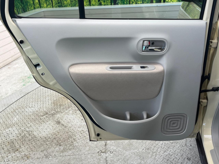 2018 Suzuki ALTO Lapin DBA-HE33S (UW-6a053bc427832)[21]