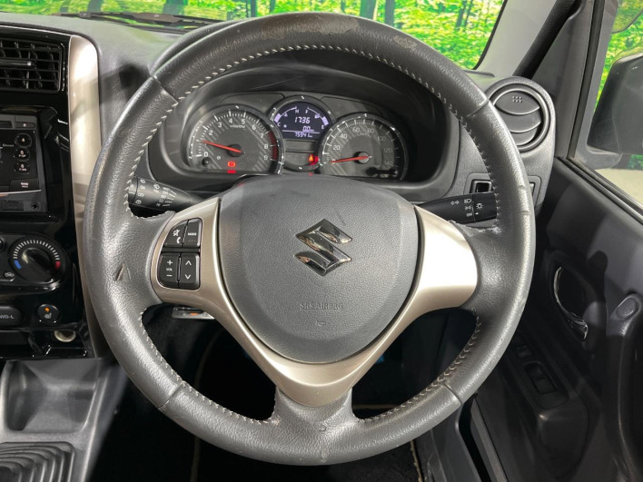 2016 Suzuki Jimny ABA-JB23W (UW-6a053bc9e20b5)[27]
