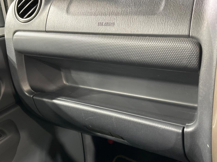 2016 Suzuki Jimny ABA-JB23W (UW-6a053bc9e20b5)[24]