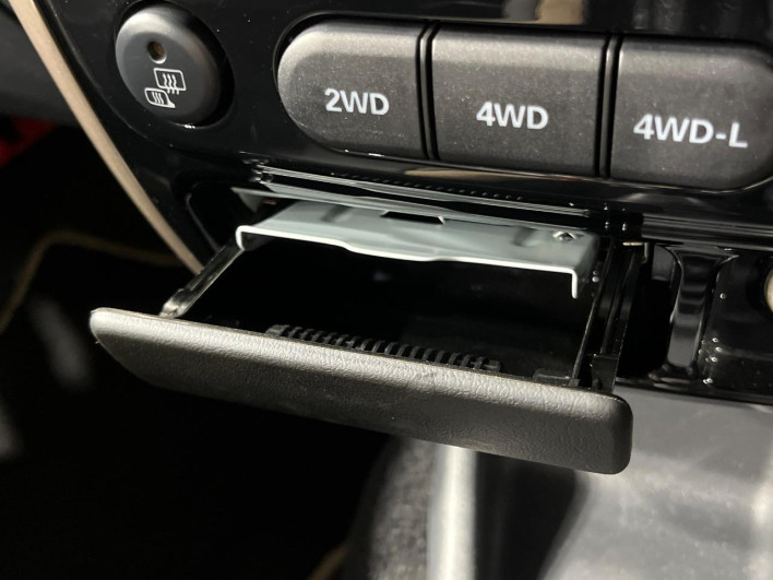 2016 Suzuki Jimny ABA-JB23W (UW-6a053bc9e20b5)[20]