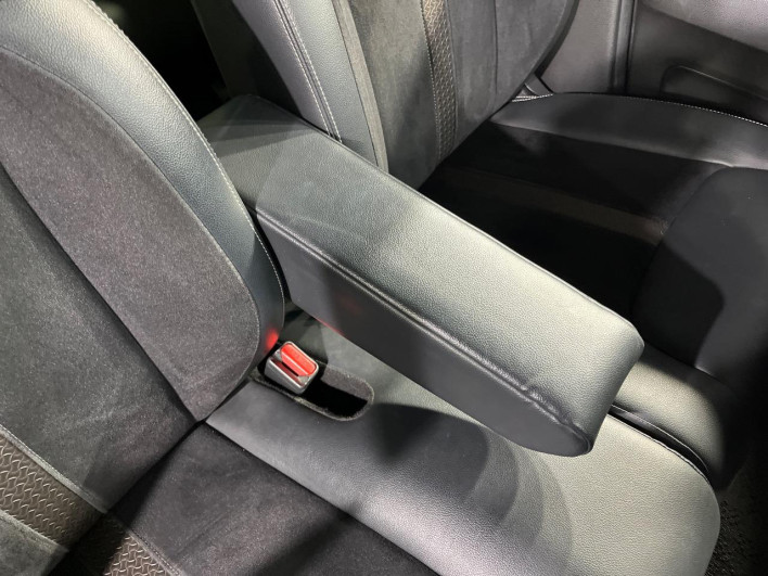2019 Honda N-BOX CUSTOM DBA-JF3 (UW-6a053bd4e8dd9)[28]