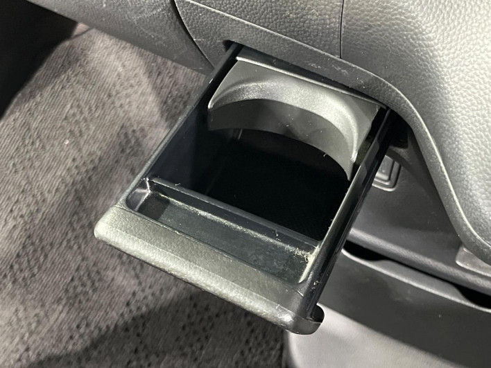 2019 Honda N-BOX CUSTOM DBA-JF3 (UW-6a053bd4e8dd9)[21]