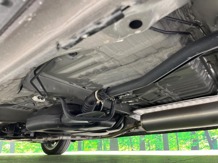 2022 Honda N-BOX CUSTOM 6BA-JF3 (UW-6a053bd62d847)[23]