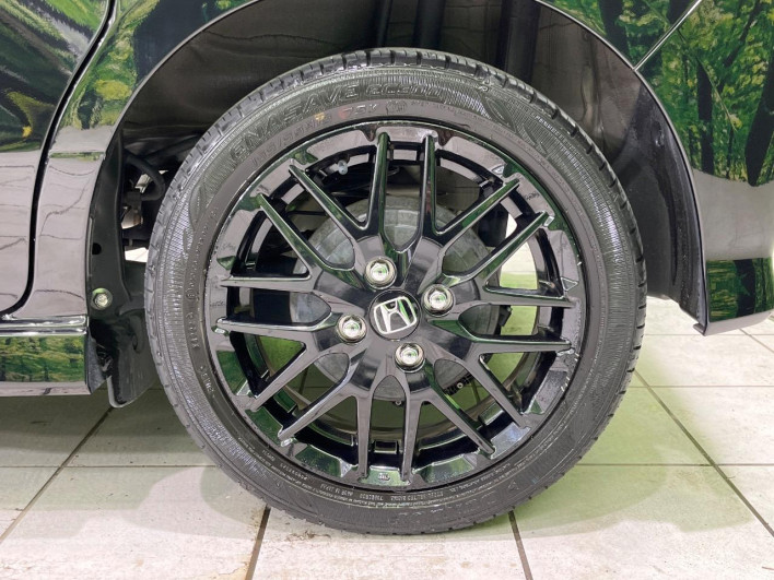 2022 Honda N-BOX CUSTOM 6BA-JF3 (UW-6a053bd62d847)[6]