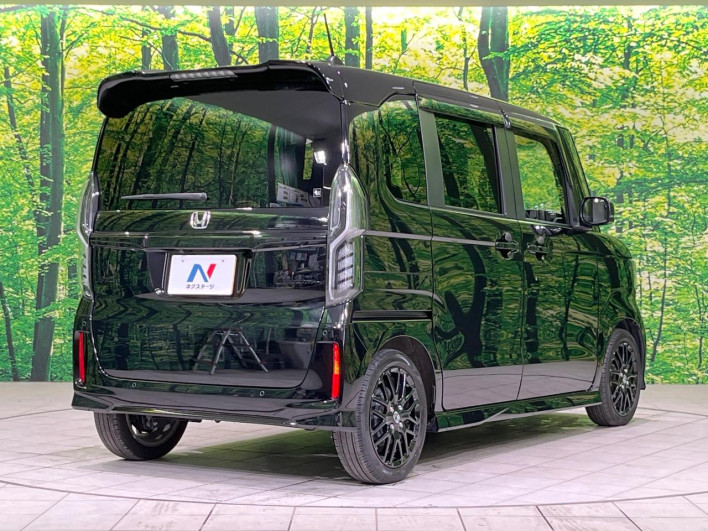 2022 Honda N-BOX CUSTOM 6BA-JF3 (UW-6a053bd62d847)[16]