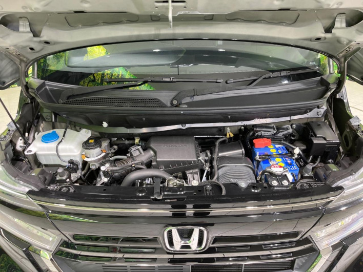 2022 Honda N-BOX CUSTOM 6BA-JF3 (UW-6a053bd62d847)[11]
