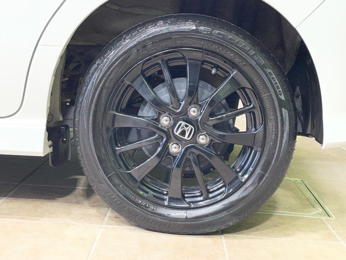 2022 Honda N-BOX CUSTOM 6BA-JF3 (UW-6a053bd9858b9)[29]