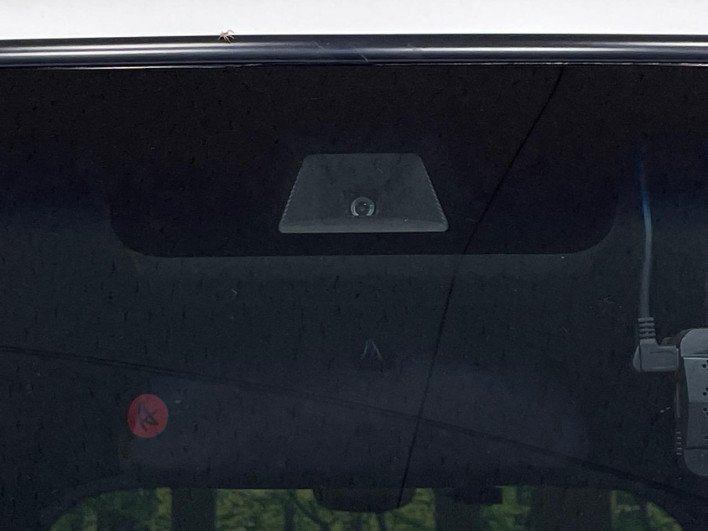 2022 Honda N-BOX CUSTOM 6BA-JF3 (UW-6a053bd9858b9)[5]