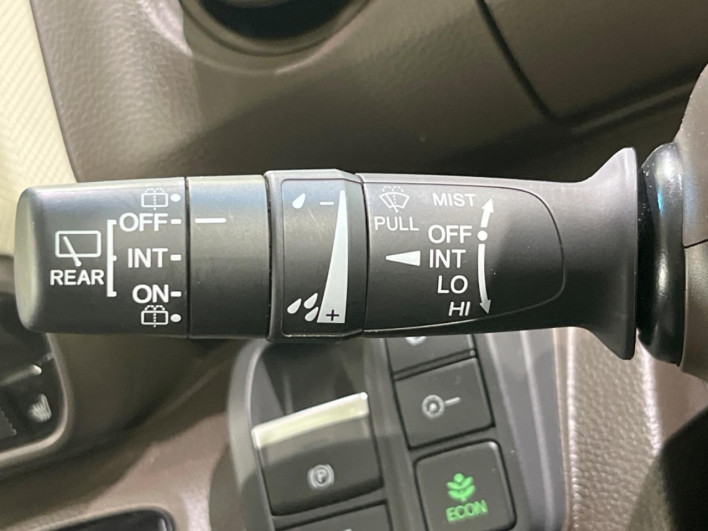 2023 Honda N-BOX 6BA-JF4 (UW-6a053bdb58f6a)[26]
