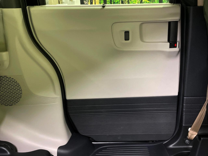 2024 Honda N-BOX 6BA-JF5 (UW-6a053be05a7af)[15]