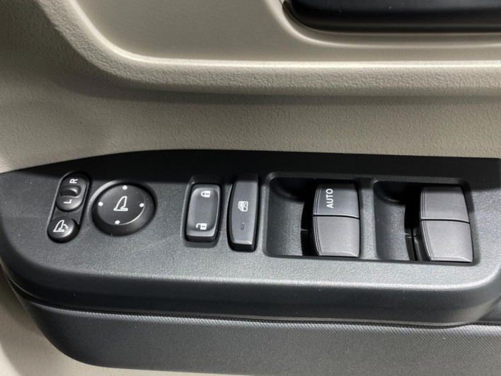 2024 Honda N-BOX 6BA-JF5 (UW-6a053be05a7af)[21]
