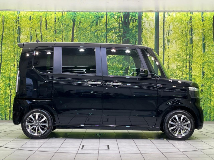 2025 Honda N-BOX CUSTOM 6BA-JF5 (UW-6a053be1c997d)[10]