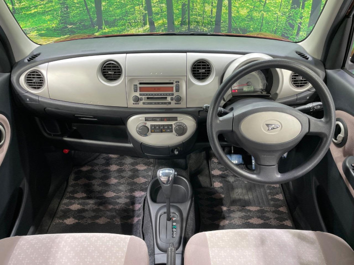 2005 Daihatsu Mira Gino DBA-L650S (UW-6a053bf2c68c7)[29]