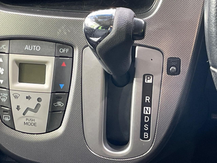 2013 Subaru Stella DBA-LA100F (UW-6a053bf3aab8d)[16]