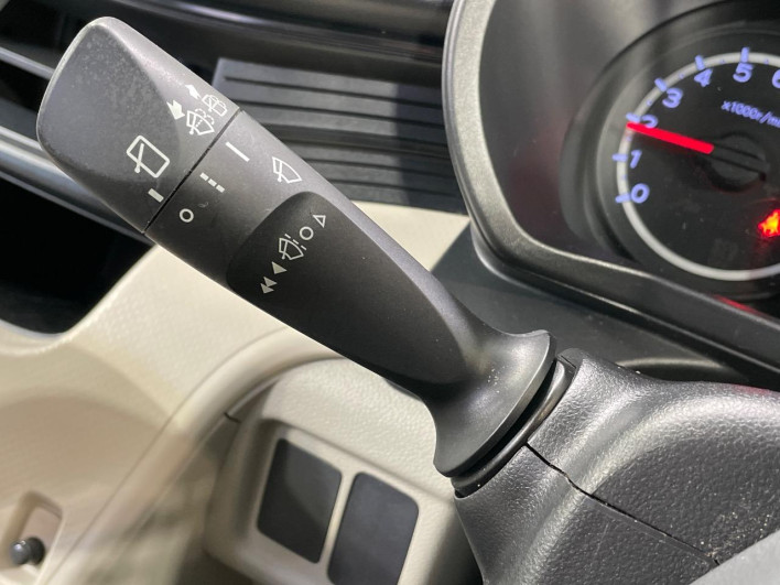 2015 Daihatsu Move DBA-LA150S (UW-6a053bf50f905)[29]