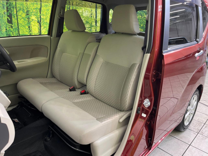 2015 Daihatsu Move DBA-LA150S (UW-6a053bf5d0bd2)[26]