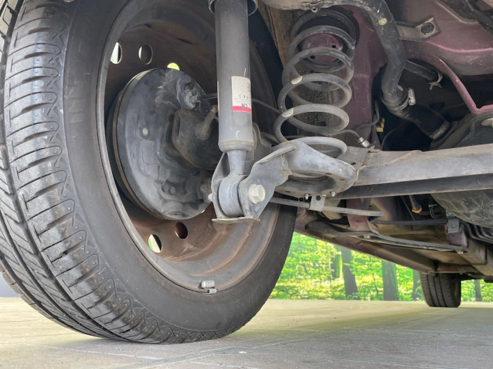 2015 Daihatsu Cast DBA-LA250S (UW-6a053bf691103)[21]