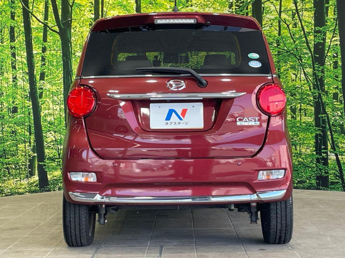 2015 Daihatsu Cast DBA-LA250S (UW-6a053bf691103)[16]