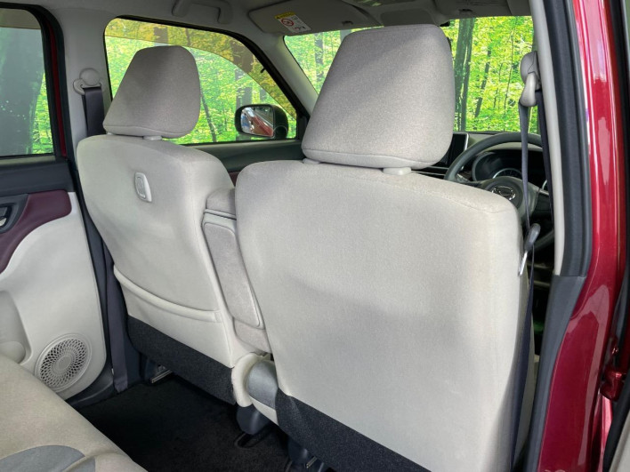 2015 Daihatsu Cast DBA-LA250S (UW-6a053bf691103)[28]