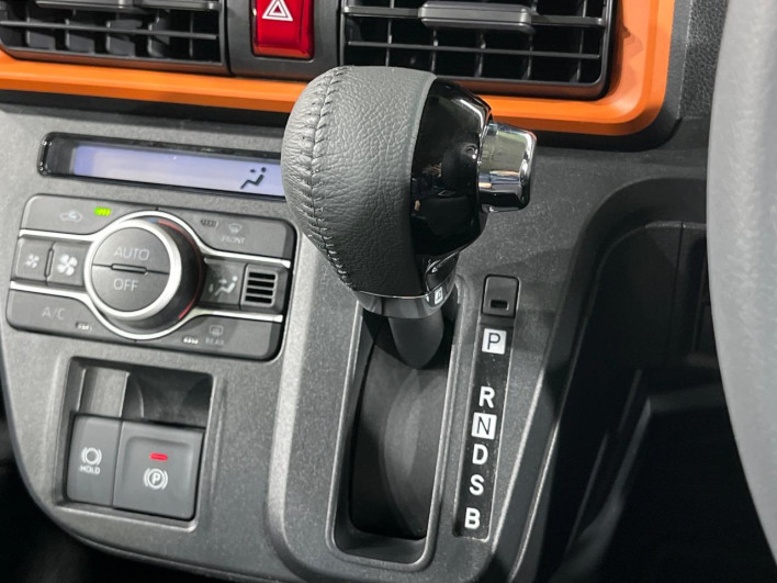 2022 Daihatsu Tanto 5BA-LA650S (UW-6a053c01c8980)[18]