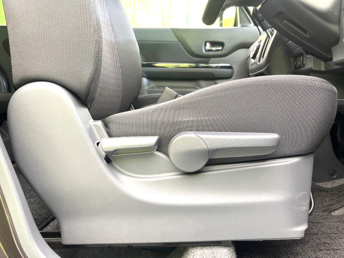 2015 Suzuki Spacia Custom DAA-MK42S (UW-6a053c1d64473)[16]