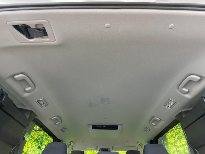 2023 Toyota Noah 6BA-MZRA90W (UW-6a053c415fed6)[26]