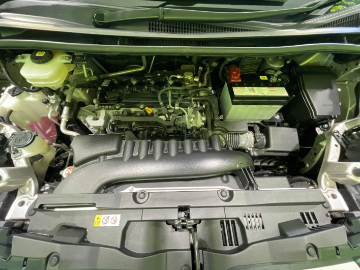 2023 Toyota Noah 6BA-MZRA90W (UW-6a053c415fed6)[27]