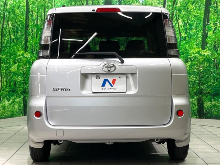 2012 Toyota Sienta DBA-NCP81G (UW-6a053c4470850)[8]