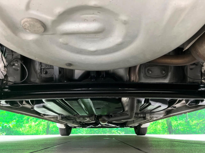 2012 Toyota Sienta DBA-NCP81G (UW-6a053c4470850)[9]