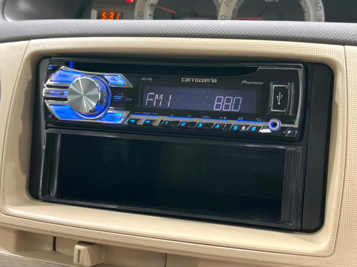 2012 Toyota Sienta DBA-NCP81G (UW-6a053c4470850)[24]