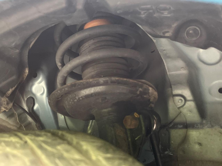 2014 Toyota Aqua DAA-NHP10 (UW-6a053c46cdf95)[19]