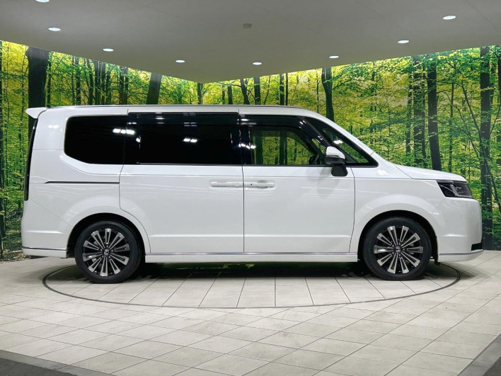 2022 Honda Step Wagon 6AA-RP8 (UW-6a053c52eeafe)[9]