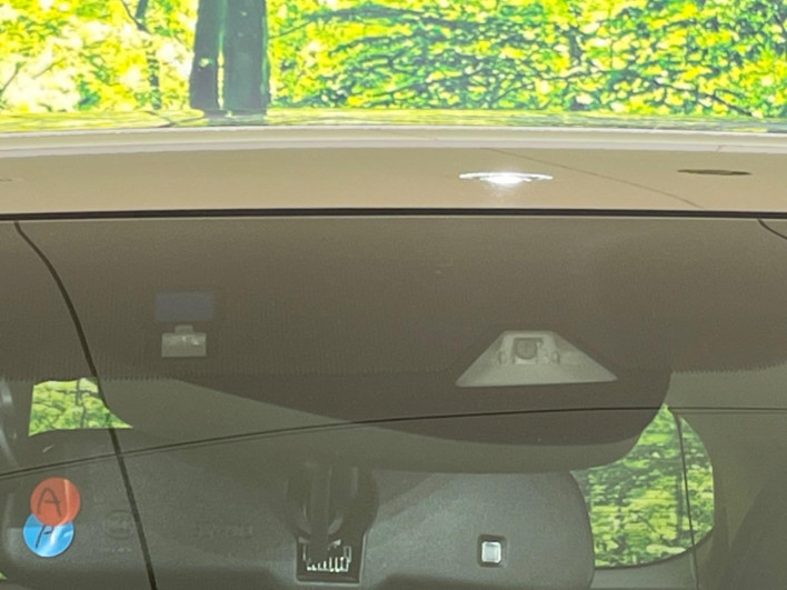 2016 Honda VEZEL DAA-RU3 (UW-6a053c5627d6d)[19]