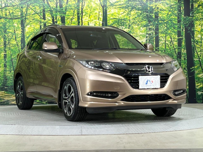 2016 Honda VEZEL DAA-RU3 (UW-6a053c5627d6d)[13]