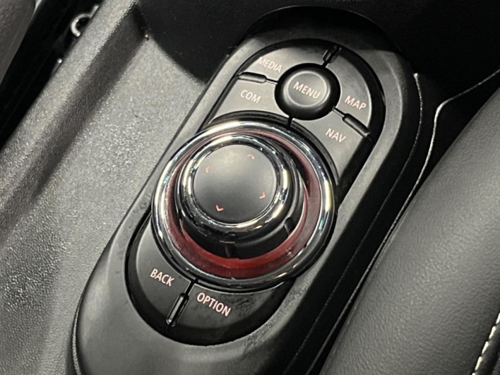 2022 Rover Mini 3BA-XU15MW (UW-6a053c75102a1)[15]