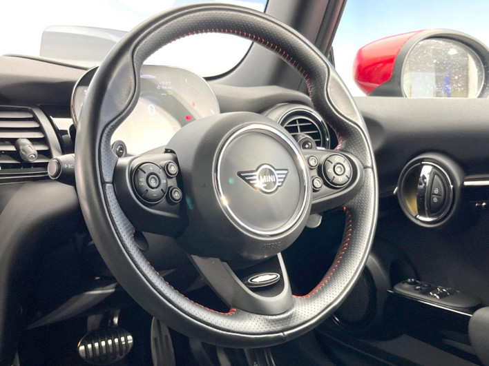 2020 Rover Mini 3BA-XRJCWMW (UW-6a053c76a6f27)[19]