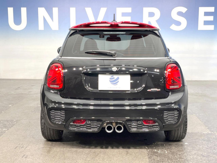 2020 Rover Mini 3BA-XRJCWMW (UW-6a053c76a6f27)[15]