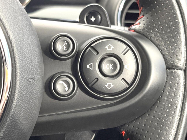 2020 Rover Mini 3BA-XRJCWMW (UW-6a053c76a6f27)[27]