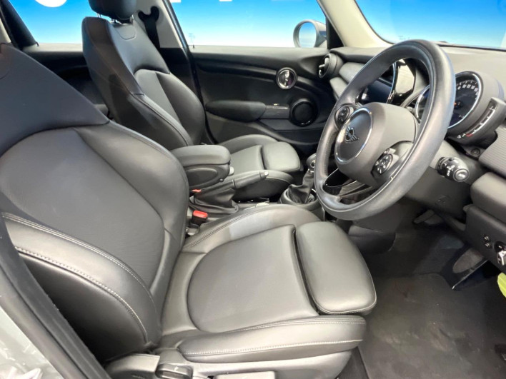 2019 Rover Mini LDA-XT15M (UW-6a053c76cd972)[27]