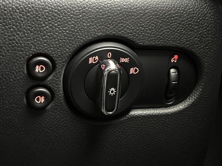 2017 Rover Mini LDA-XT20 (UW-6a053c770e662)[6]
